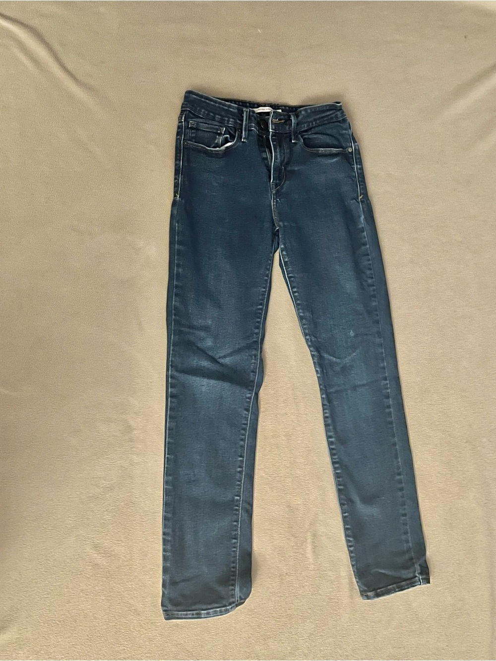 Levi's Mid Rise Skinny Stretch Jeans Dark Wash Size 4 / 27 EUC